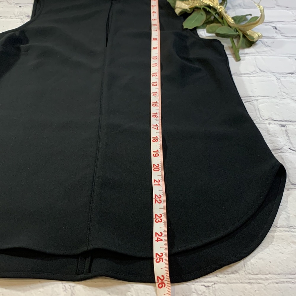 A.L.C. Dallas Sleeveless Black Keyhole Top - Picture 9 of 11